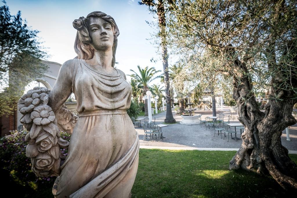 La Fontanina Hotel Giugliano In Campania Eksteriør billede